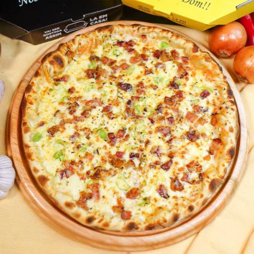 Pizza Alho Poró Com Bacon