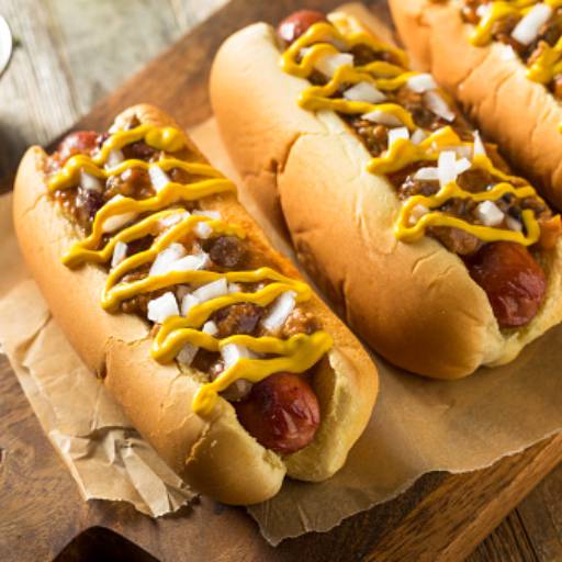 Comprar o produto de Hotdog em Porções pela empresa Coyote Lanches em Marília, SP por Solutudo