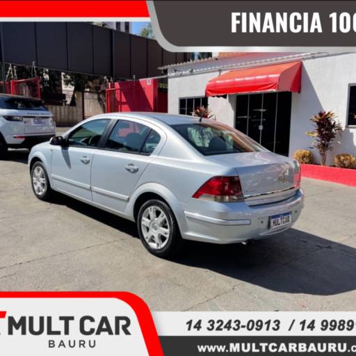 VECTRA SEDAN 2.0 4P FLEX ELEGANCE em Bauru por Mult Car Bauru