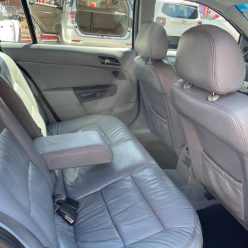 VECTRA SEDAN 2.0 4P FLEX ELEGANCE em Bauru por Mult Car Bauru