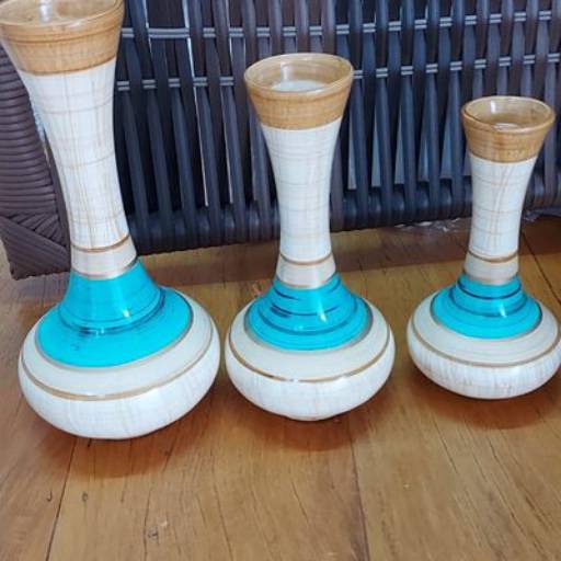 Comprar o produto de Kit de vasos decorativos em Vasos pela empresa Rossetto Decor e Acessórios em Marília, SP por Solutudo