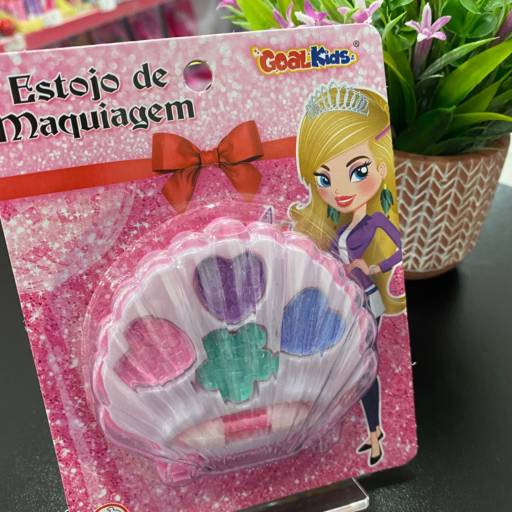 Maquiagem para Crianças por Perfumaria Vipp