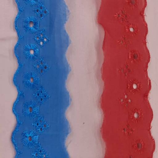 Bordado inglês  por Londrimais 