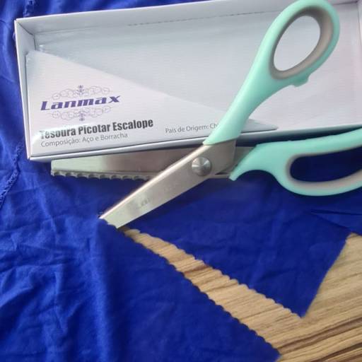 Tesouras de Picotar por Londrimais 