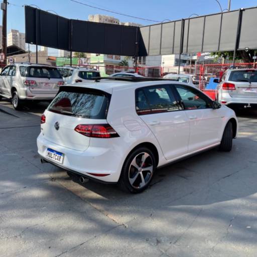 GOLF 2.0 TSI GTI TURBO AUTOMÁTICO em Bauru por Mult Car Bauru