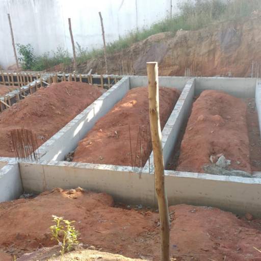 Construção em condomínio