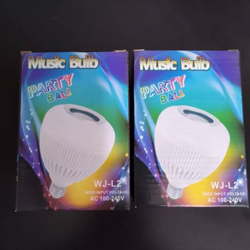 Lâmpada Caixa De Som por Mura Technology