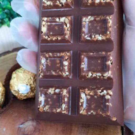 Big barra ferrero rocher por Lika Doces Gourmet