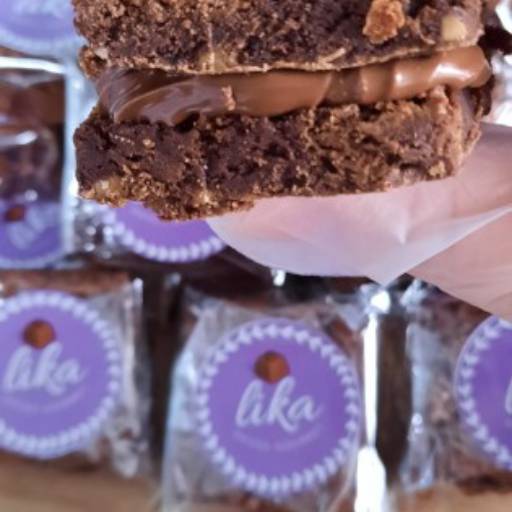 Brownie recheado nutella por Lika Doces Gourmet