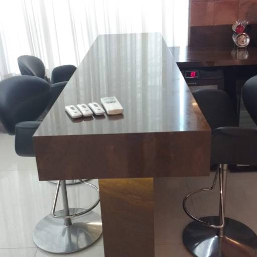 Apartamento alto padrão com área gourmet  por Hevittek Solution At Home Service