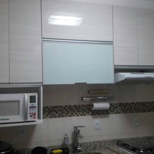 Móveis planejados sob medida por Trentino Design & Mobili