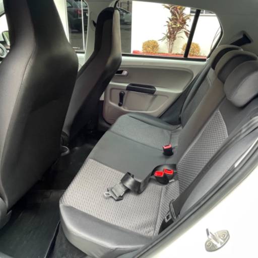 UP 1.0 12V 4P TSI FLEX MOVE UP em Bauru por Mult Car Bauru