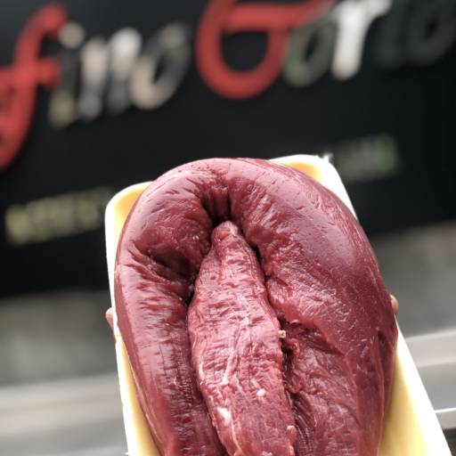 Comprar o produto de Filé Mignon  em Carnes & Aves pela empresa Fino Corte Boutique de Carnes em Foz do Iguaçu, PR por Solutudo