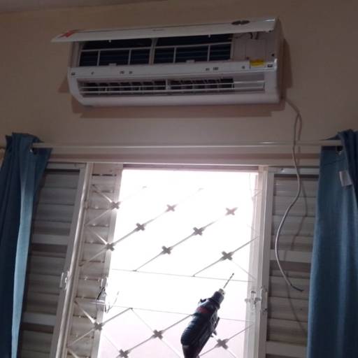 Comprar o produto de Instalação de Ar Condicionado em Araçatuba em Ar Condicionado pela empresa Fan Clima em Araçatuba, SP por Solutudo