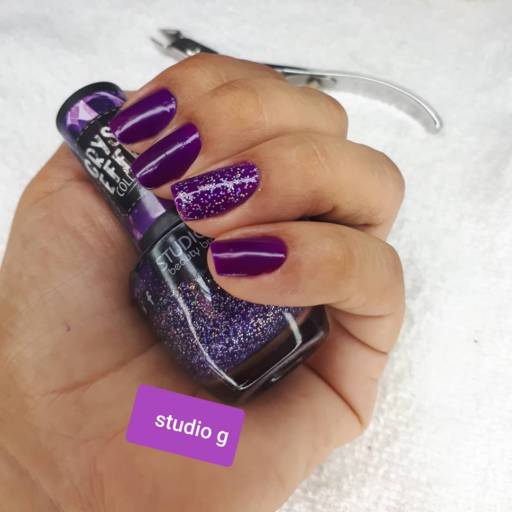 Manicure por Studio G Salão De Beleza