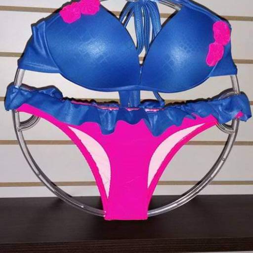 Biquíni Azul e Pink em Bauru 