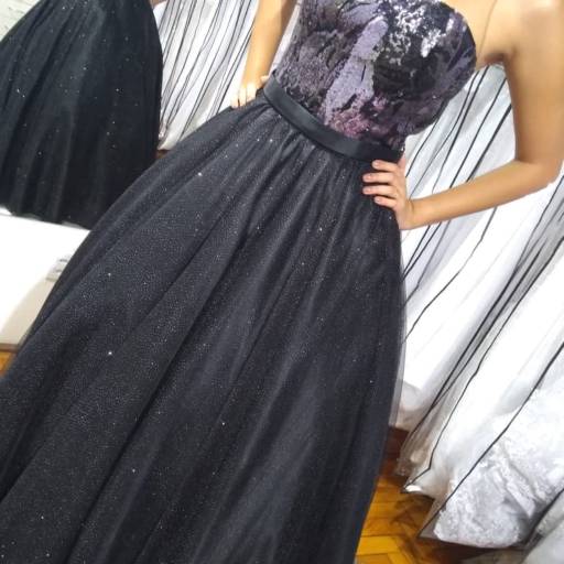 Vestido de Debutante Preto manga Tule
