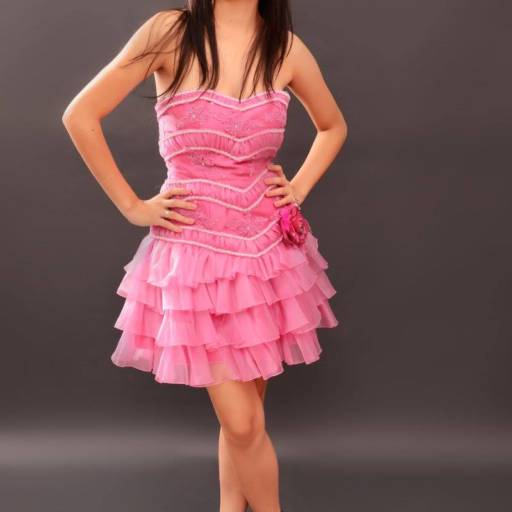 Vestido de Debutante Rosa com Babados por Aguiar Noivas, Festas e Ternos