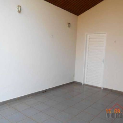 Casa no Centro de Jaú - Aluguel R$1000,00 por Imobiliaria Perlatti