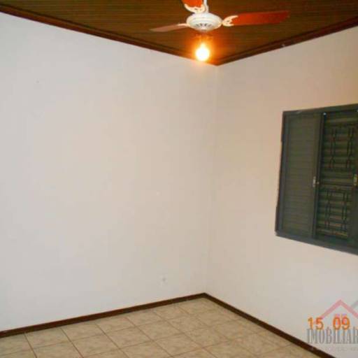 Casa no Centro de Jaú - Aluguel R$1000,00 por Imobiliaria Perlatti