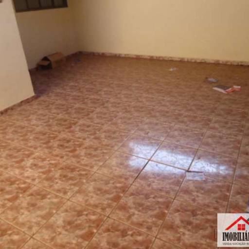 Casa no Bairro Vila Nova Jaú - Aluguel R$900,00 por Imobiliaria Perlatti