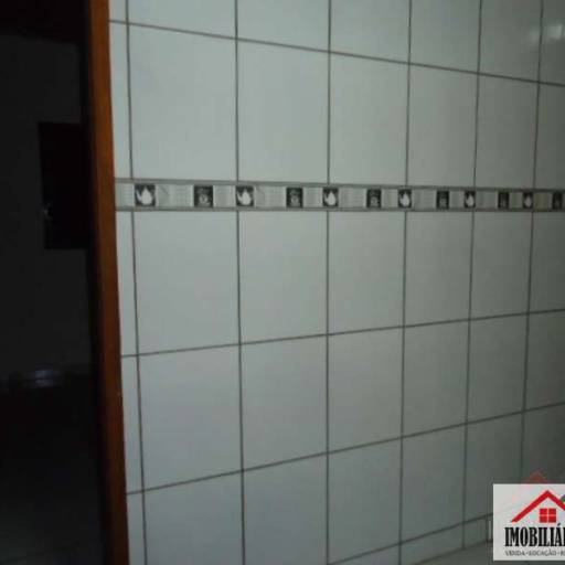 Casa no Bairro Vila Nova Jaú - Aluguel R$900,00 por Imobiliaria Perlatti