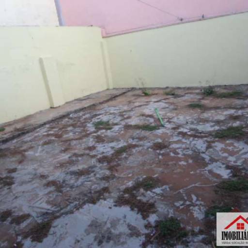 Casa no Bairro Vila Nova Jaú - Aluguel R$900,00 por Imobiliaria Perlatti