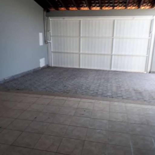 Casa no Jardim das Paineiras - Aluguel R$2700,00 por Imobiliaria Perlatti