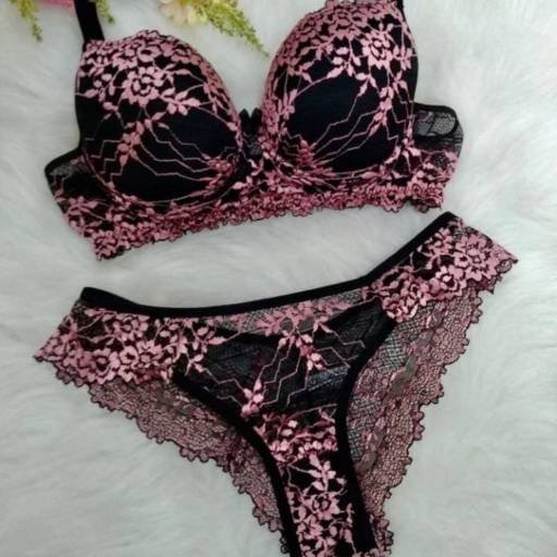 Conjunto de Lingerie - Preto/rosa rendado por SILINGERIES