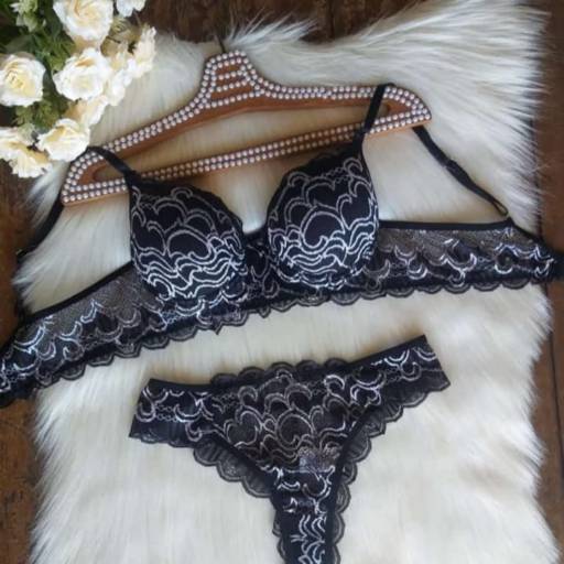 Conjunto e Lingerie - Preto/branco detalhado