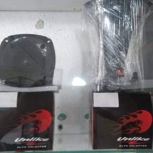 Corneta e Twitter unlike