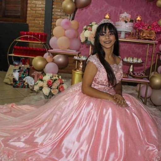 Vestido de Debutante Rosa Claro Longo por Aguiar Noivas, Festas e Ternos