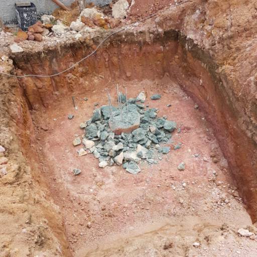 Obras Residência Condomínio  Alphavile Jacuí Residencial 3 por Hevittek Solution At Home Service