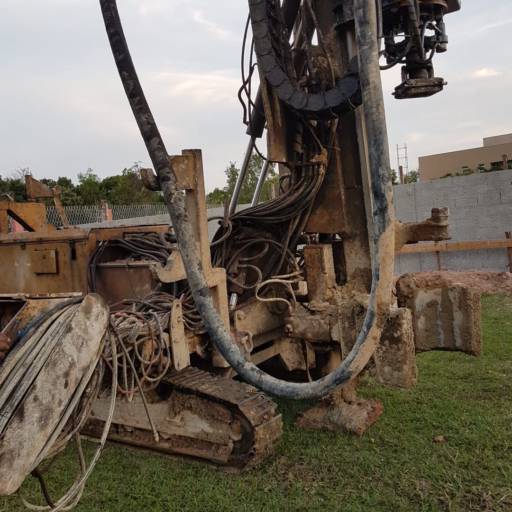 Obras Residência Condomínio  Alphavile Jacuí Residencial 3 por Hevittek Solution At Home Service