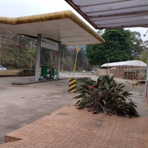 Posto de Combustíveis com área de 4.756 m². por Toledo Assessoria