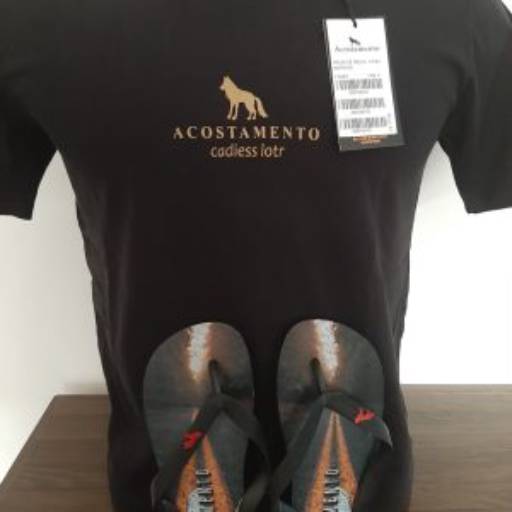 Kit Chinelo e Camiseta Acostamento por Loja Kronnuz