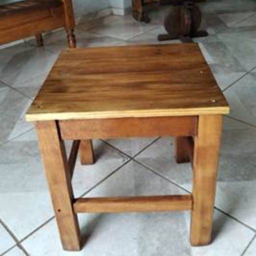 Mesinha de Centro Rústica  45 x 46 cm Altura em Foz do Iguaçu, PR por Home Rústico - Artefatos de Madeira