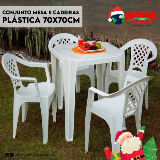 Conjunto mesa e cadeiras plástica 70x70cm por Mundo das Utilidades