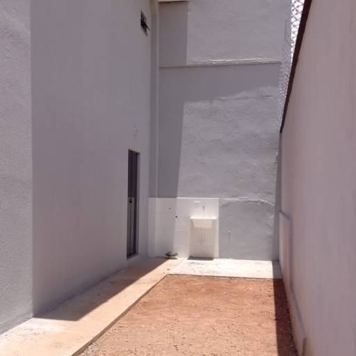 Casa no Itamaraty  por Toledo Assessoria