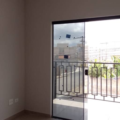 Casa no Itamaraty  por Toledo Assessoria