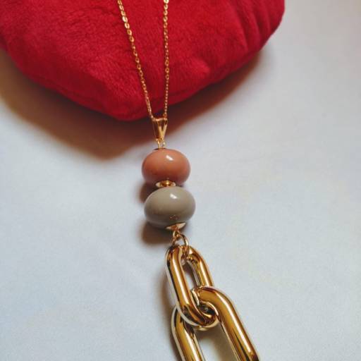 Colar com 2 pedras coloridas Bauru por Mixx Refúgio Acessórios