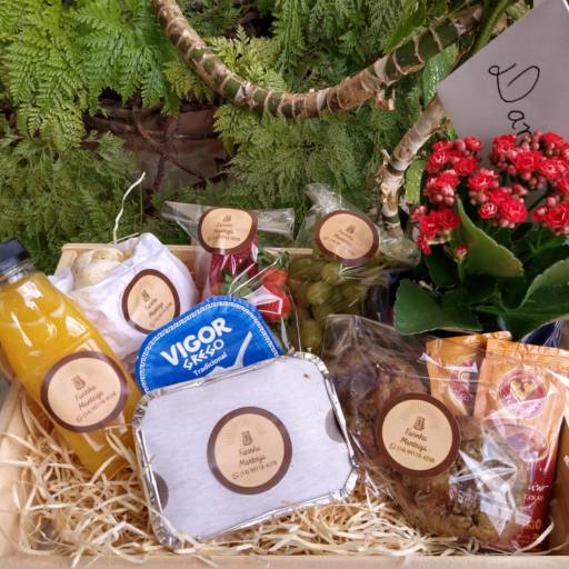 Cestas Personalizadas em Bauru por Farinha Manteiga - Padaria e Confeitaria