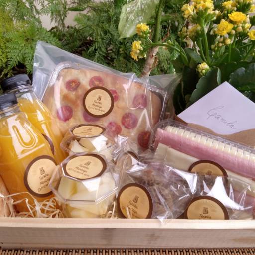 Cestas Personalizadas em Bauru por Farinha Manteiga - Padaria e Confeitaria