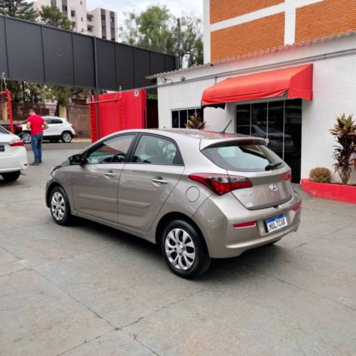 HB 20 HATCH 1.0 12V 4P COMFORT FOR YOU PLUS FLEX em Bauru por Mult Car Bauru