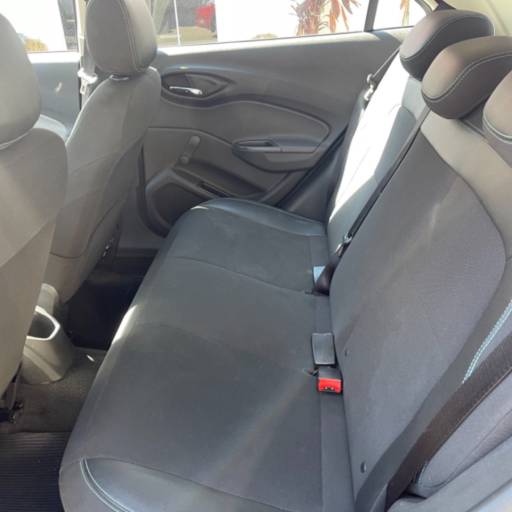 ONIX HATCH 1.0 4P FLEX LT em Bauru por Mult Car Bauru