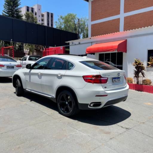 X6 4.4 32V 4P 50I 8 CILINDROS COUPÉ BI-TURBO AUTOMÁTICO em Bauru por Mult Car Bauru