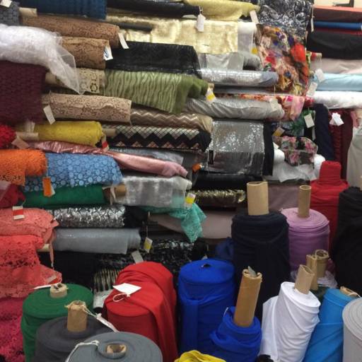 Comprar o produto de Tecidos para Vestido em Tecidos pela empresa Dubom Tecidos- Loja de Tecidos e Malharia em Ourinhos, SP por Solutudo