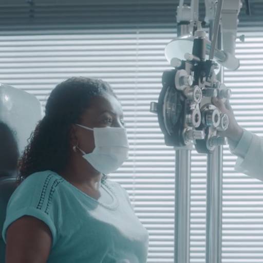 Oftalmologista em Lins