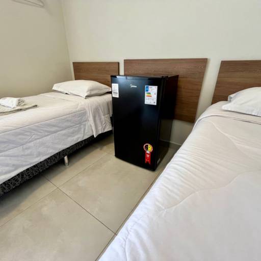 QUARTO: SOLTEIRO em Bofete, SP por Hotel C&A