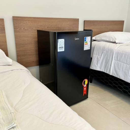 QUARTO: SOLTEIRO em Bofete, SP por Hotel C&A